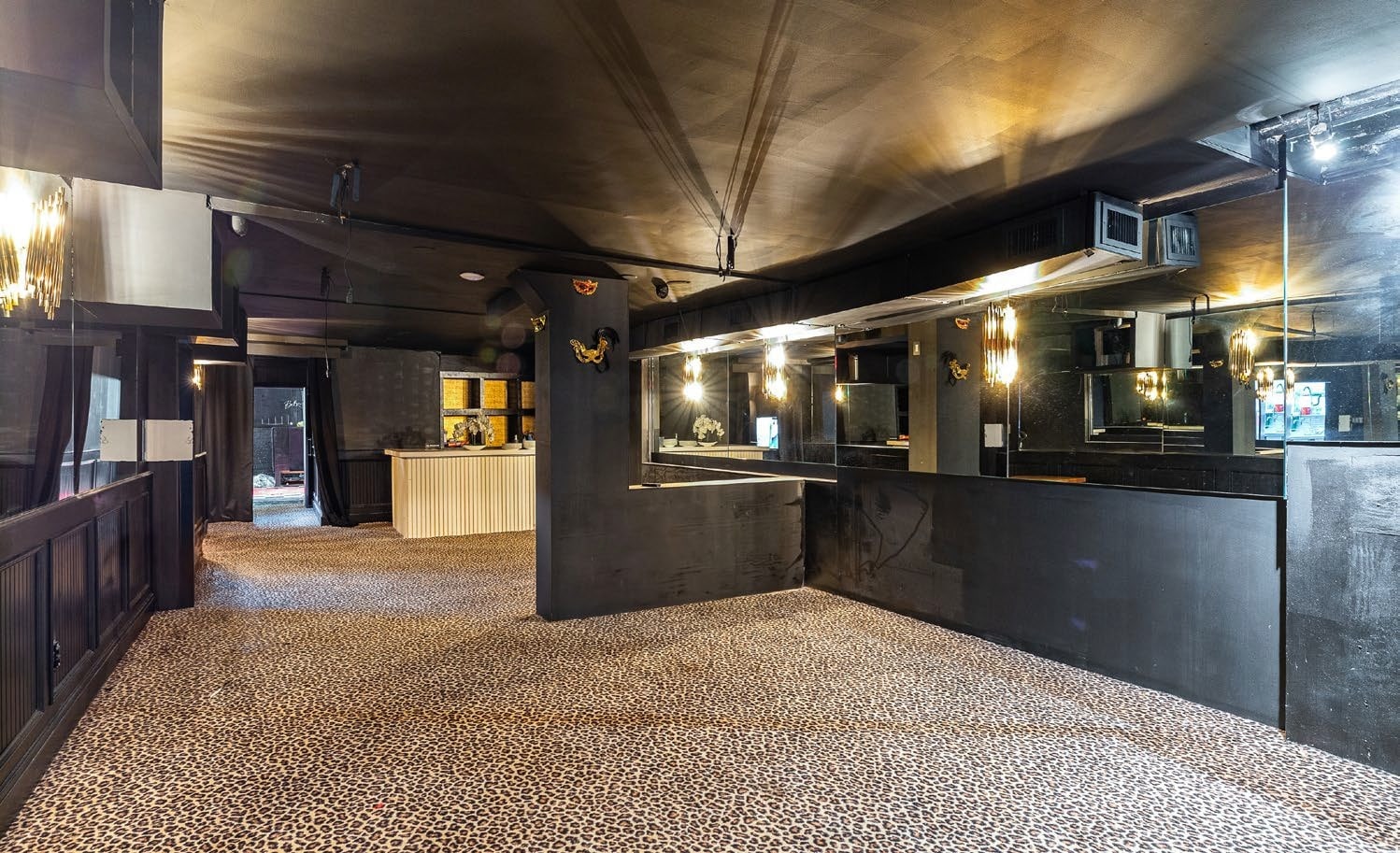 232 W 14th St, New York, NY for lease Interior Photo- Image 1 of 4