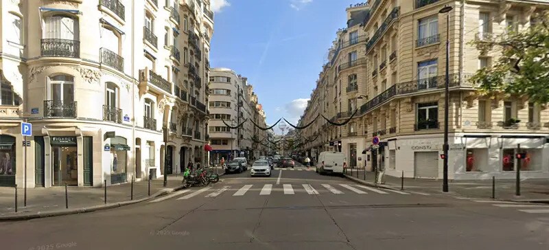 Commerce de détail dans Paris à louer - Photo du bâtiment - Image 2 de 4