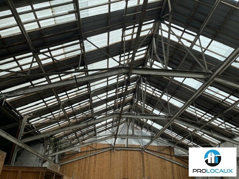 Industrial in Le Houlme for sale - Interior Photo - Image 1 of 8