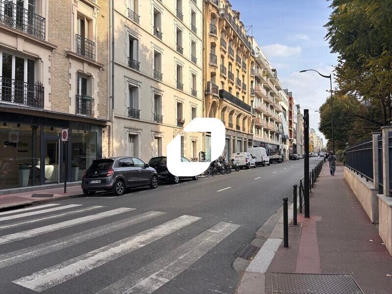 Commerce de détail dans Levallois-Perret à louer Photo du bâtiment- Image 1 de 2