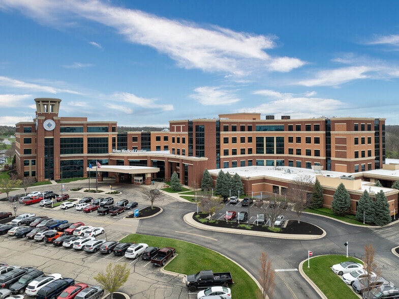 200 Medical Center Dr, Middletown, OH à louer - Photo du bâtiment - Image 3 de 11