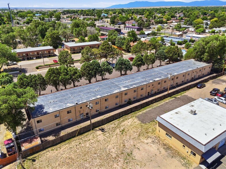 2625 Himes Ave, Pueblo, CO à vendre - Photo du bâtiment - Image 3 de 7