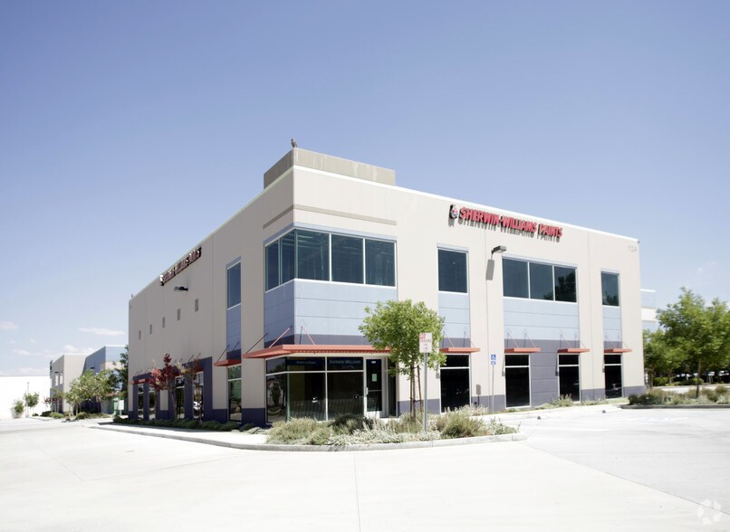 124 E Avenue K8, Lancaster, CA à vendre - Photo principale - Image 1 de 5