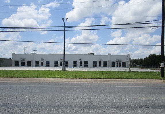 3121 Wilson Rd, Harlingen, TX à louer Photo du bâtiment- Image 1 de 11