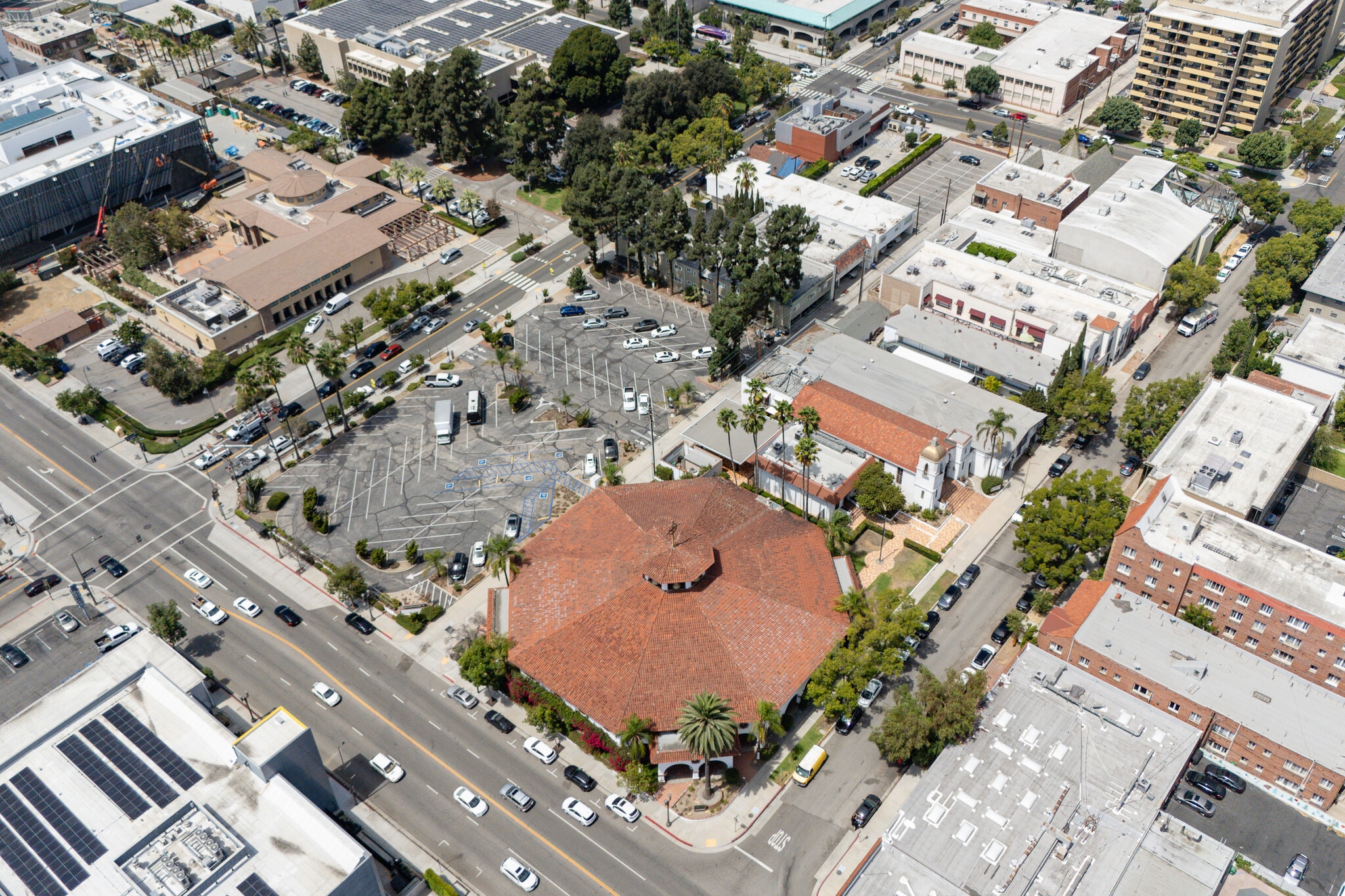 305 E Colorado St, Glendale, CA for lease Aerial- Image 1 of 7