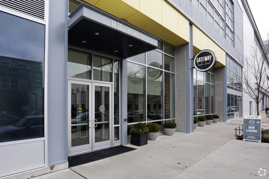 11 S Green St, Chicago, IL à louer - Photo du bâtiment - Image 2 de 47