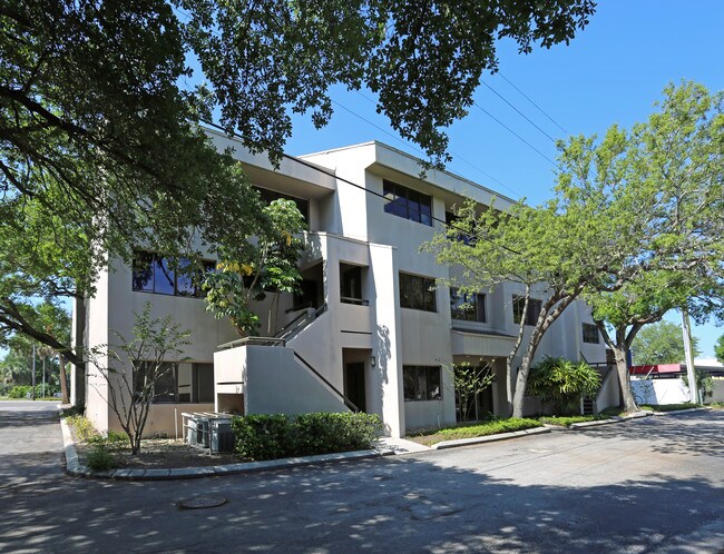 More details for 3333 W Kennedy Blvd, Tampa, FL - Office for Sale