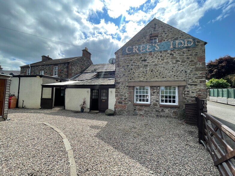 Main St, Perth à vendre - Photo du bâtiment - Image 2 de 14