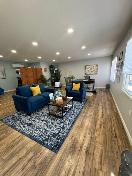 108-198 S Huachuca St, Benson, AZ à louer - Photo du bâtiment - Image 2 de 6