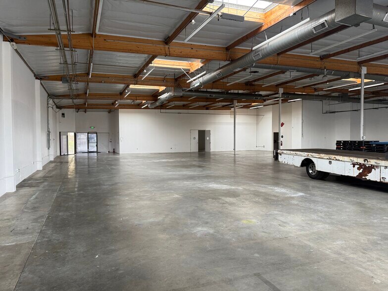 1014 Griswold Ave, San Fernando, CA à louer - Photo intérieure - Image 3 de 9