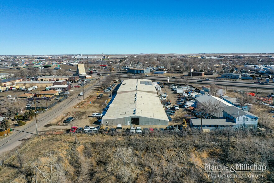 8777 Brighton Rd, Henderson, CO à louer - Photo du bâtiment - Image 3 de 32