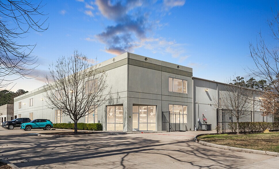 4553 Aldine Bender Rd, Houston, TX à vendre - Photo du bâtiment - Image 3 de 8