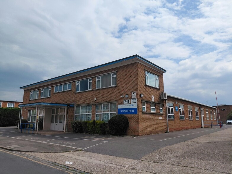 7-9 Cremyll Rd, Reading for lease - Building Photo - Image 1 of 5