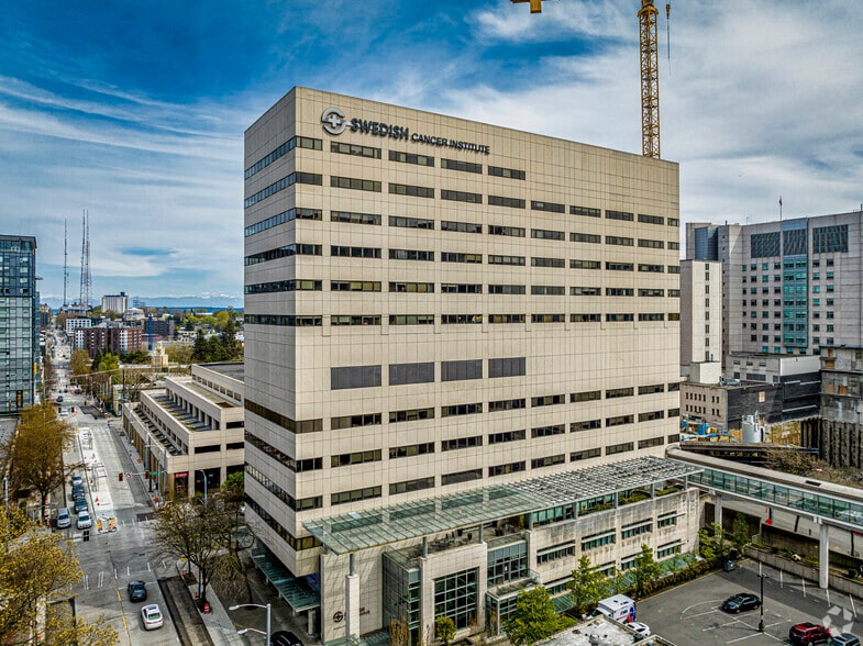 1221 Madison St, Seattle, WA for lease - Primary Photo - Image 2 of 13