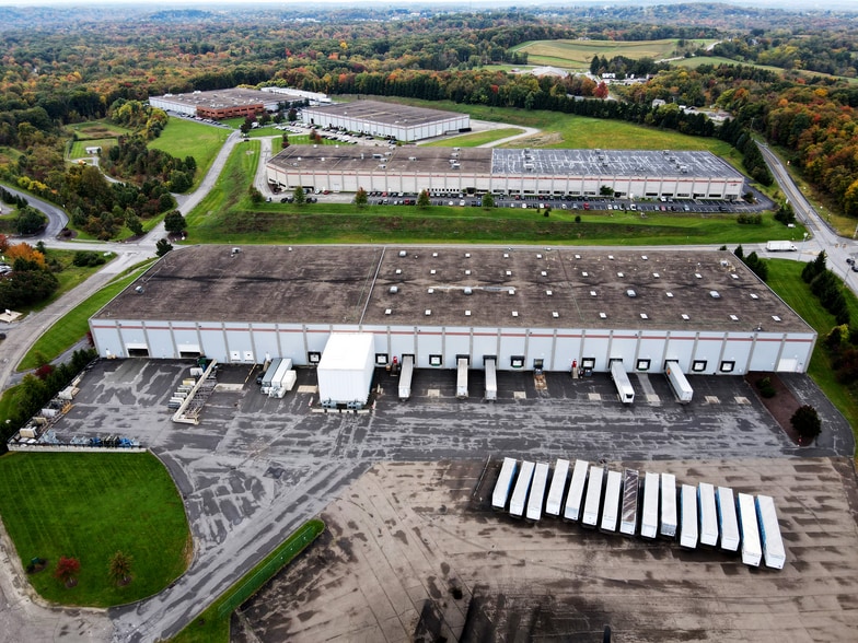 114 Tri County Dr, Freedom, PA for lease - Building Photo - Image 2 of 2