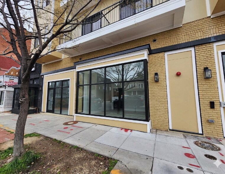 4907 Georgia Ave NW, Washington, DC à louer - Photo du bâtiment - Image 2 de 11