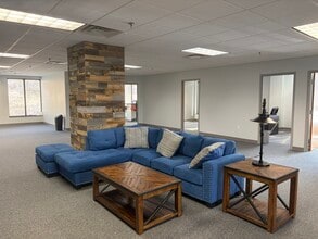 7000 Stonewood Dr, Wexford, PA for sale Interior Photo- Image 2 of 8