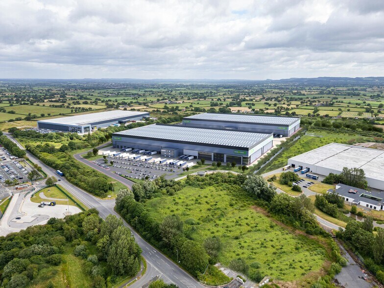 Wrexham Industrial Estate, Holt à louer - Photo du bâtiment - Image 2 de 8