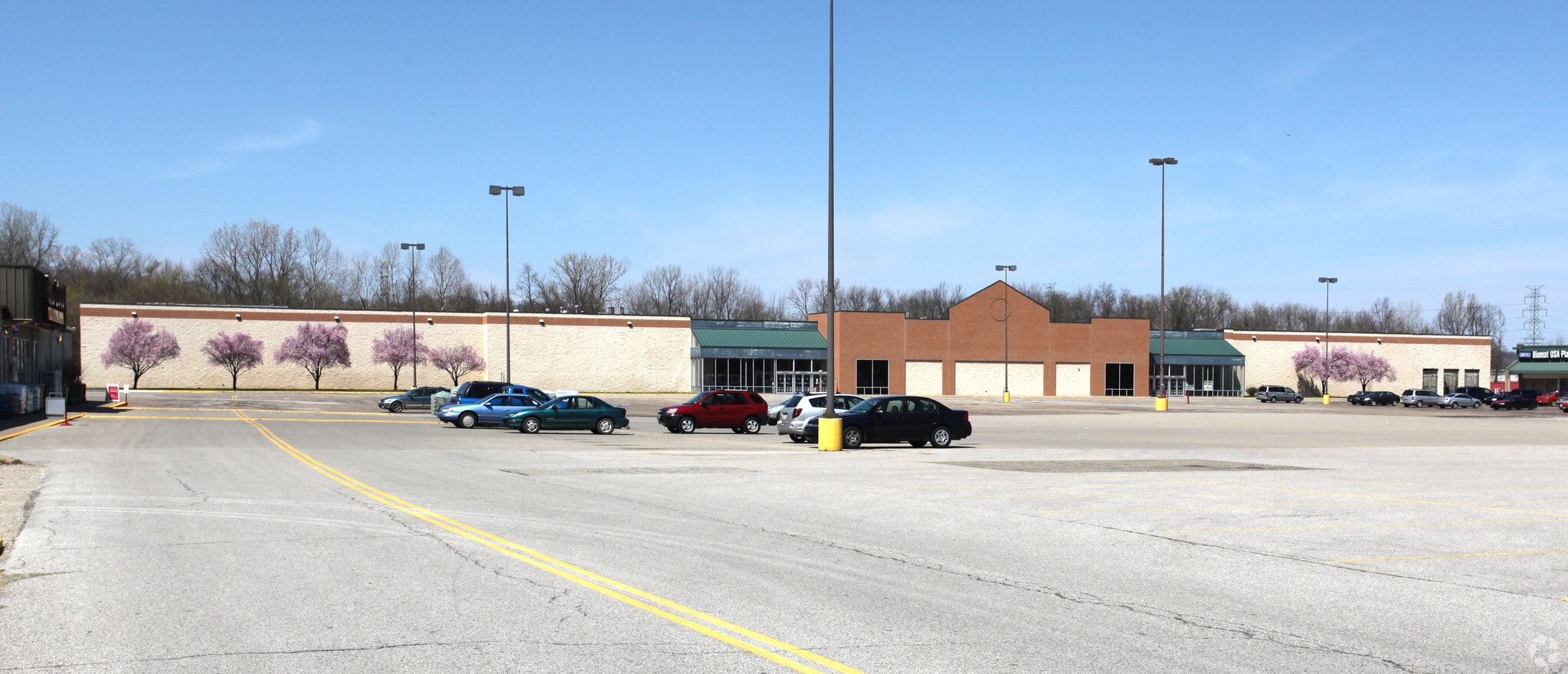 180 Park Center Dr, Parkersburg, WV for lease Primary Photo- Image 1 of 5