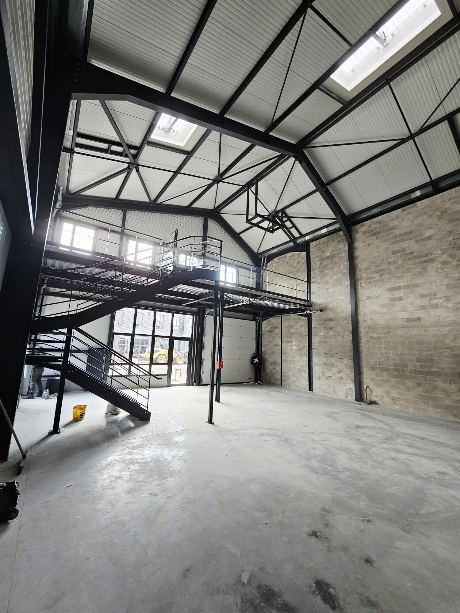 Flex in Groslay for sale Interior Photo- Image 1 of 31