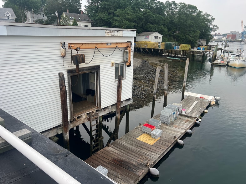 9 Water St, Kittery, ME à louer - Photo du bâtiment - Image 3 de 22