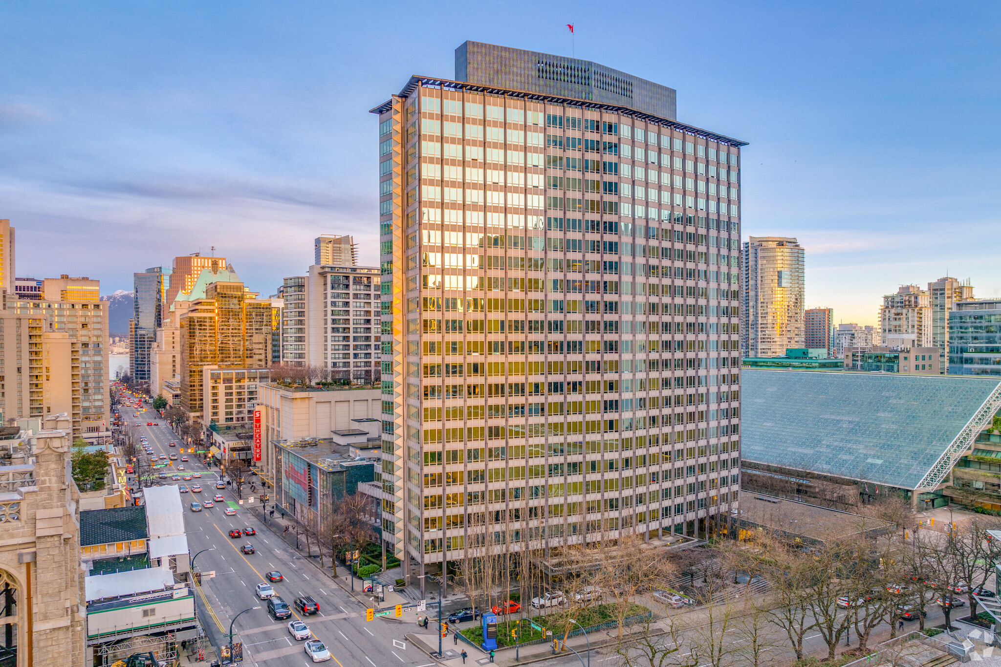 970 Burrard St, Vancouver, BC à louer Photo du bâtiment- Image 1 de 11