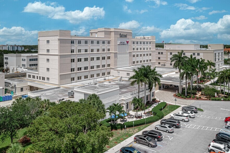 2825 N State Road 7, Margate, FL à louer - Photo du bâtiment - Image 2 de 6