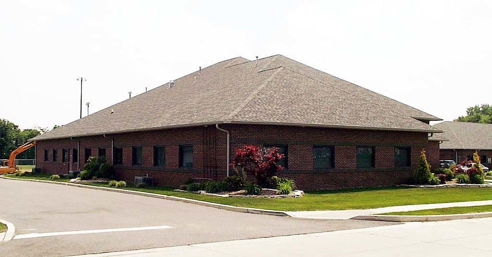 1331 Park Plaza Dr, O'Fallon, IL for lease - Other - Image 3 of 9