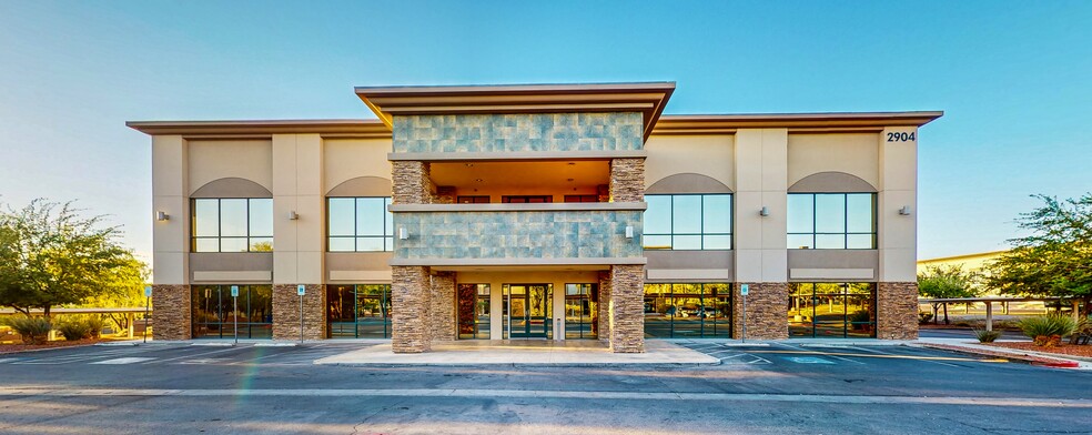 2904 W Horizon Ridge Pky, Henderson, NV for lease - Building Photo - Image 1 of 16