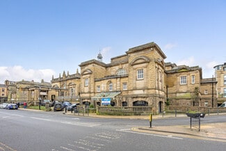 Plus de détails pour Crescent Rd, Harrogate - Commerce de détail à louer