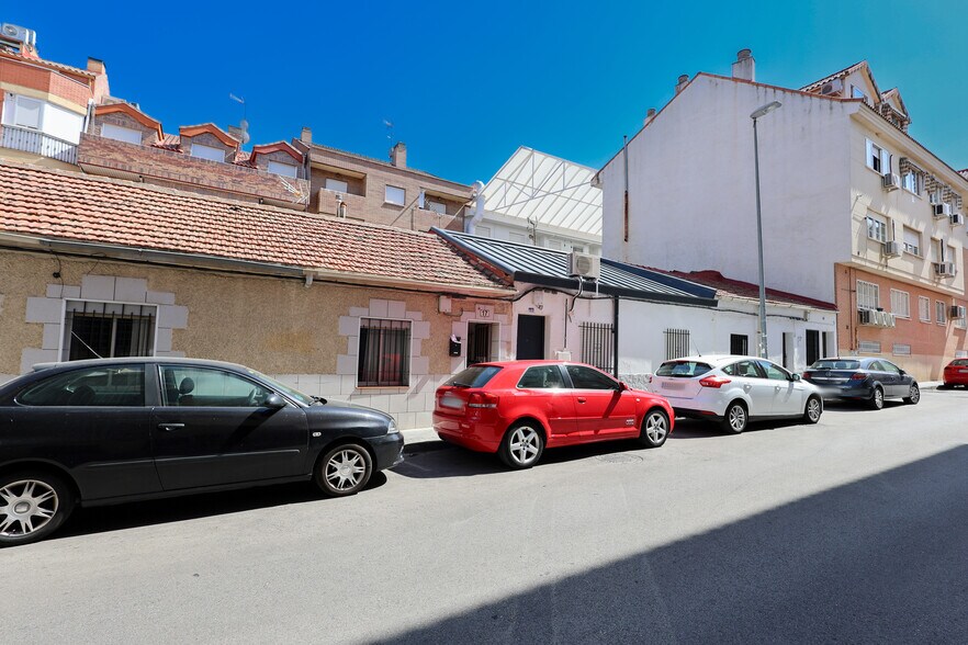 Calle la Coruña, Leganés, Madrid for sale - Building Photo - Image 1 of 7