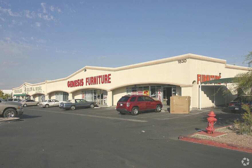 1820-1830 S Rainbow Blvd, Las Vegas, NV à louer - Photo du bâtiment - Image 3 de 23