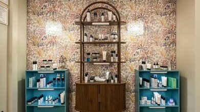 210 Pomeroy Ave, Meriden, CT à louer Photo intérieure- Image 2 de 8