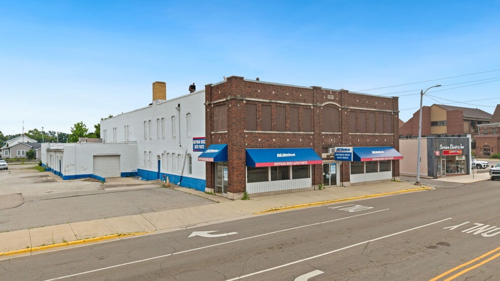 314 E Market St, Warsaw, IN à vendre - Photo du bâtiment - Image 3 de 52