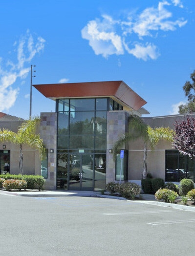 489 Saxony Pl, Encinitas, CA à louer - Photo du bâtiment - Image 3 de 9