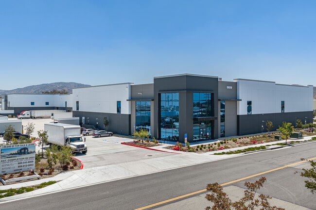 More details for 11179 Banana Ave, Fontana, CA - Industrial for Lease