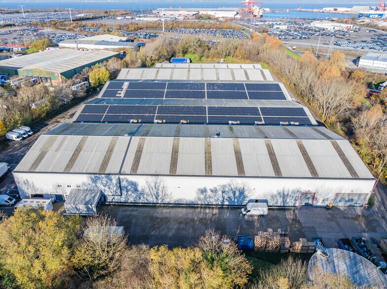 First Ave, Portbury à vendre - Aérien - Image 2 de 6