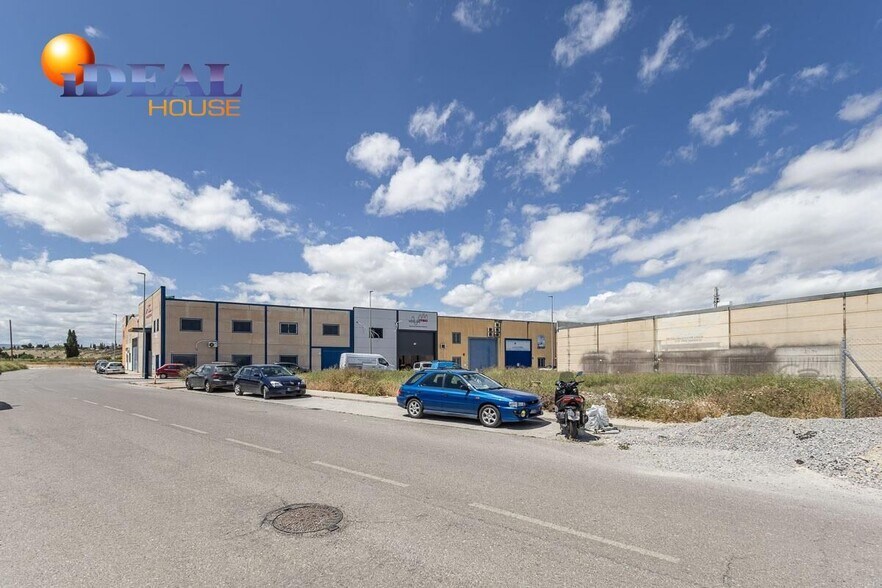 Paseo de las Andas, 9, Las Gabias, Granada à vendre - Photo du bâtiment - Image 2 de 14
