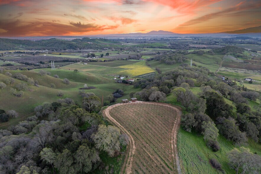 5400 Williams Rd, Fairfield, CA à vendre - Photo du bâtiment - Image 3 de 19