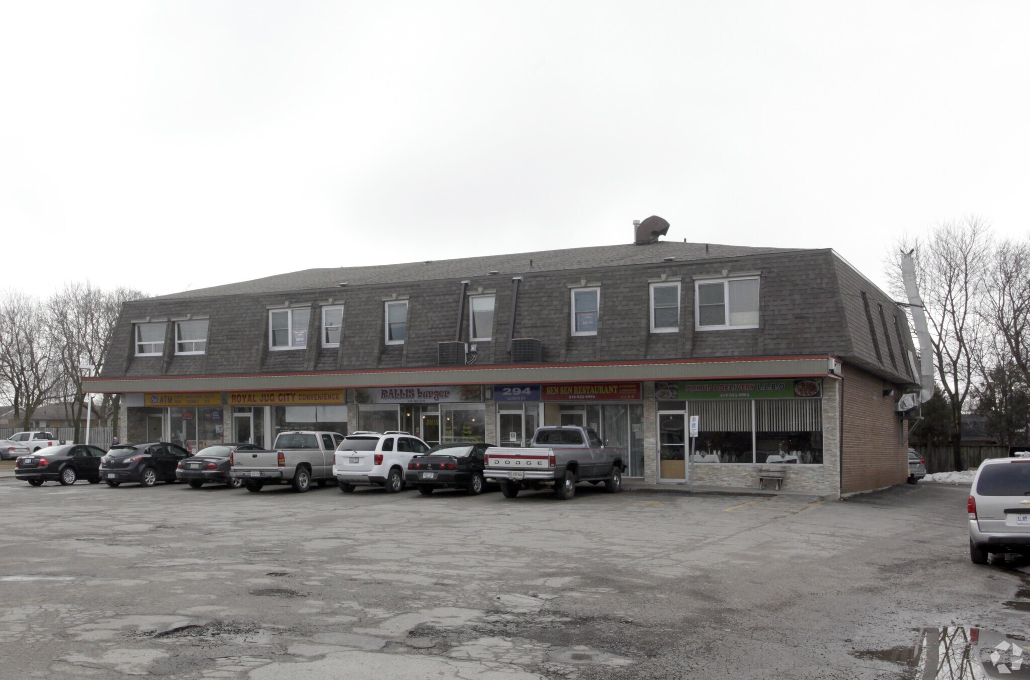 294 Queen St, Halton Hills, ON à vendre Photo principale- Image 1 de 1