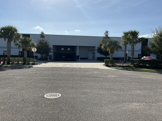 Plus de détails pour 623 Trestle Pt, Sanford, FL - Industriel à louer