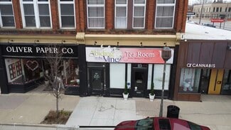 Plus de détails pour 113 E Main St, Owosso, MI - Commerce de détail à louer