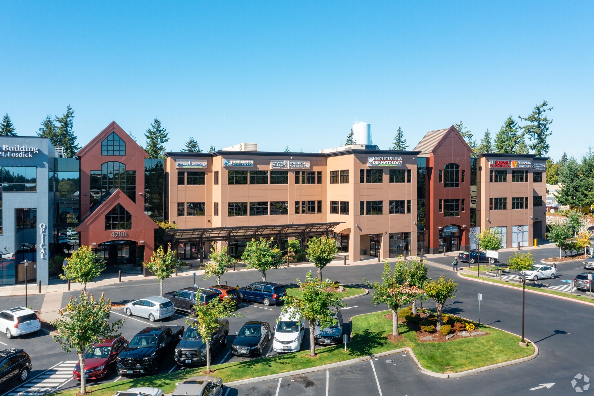 4700 Point Fosdick Dr, Gig Harbor, WA à louer Photo du bâtiment- Image 1 de 18