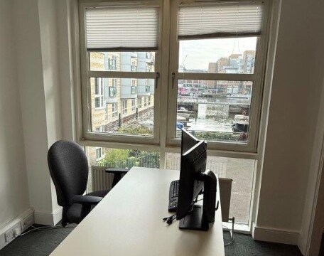 17 Marina Pl, Kingston Upon Thames à vendre - Photo intérieure - Image 3 de 3