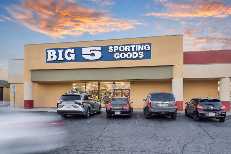 43521-43557 13th St W, Lancaster, CA for sale - Building Photo - Image 2 of 12