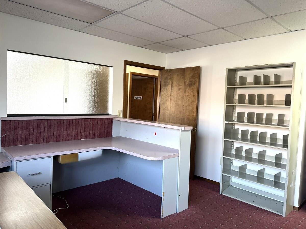 1163 Route 37 West, Toms River, NJ 08755 - Unité D-1 - - Photo intérieure - Image 2 of 7