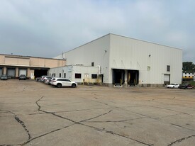 1325 Boling Street, Suite C - Warehouse