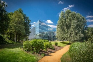 Plus de détails pour 100 Brook Dr, Reading - Bureau à louer