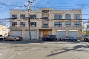 368 Totowa Ave, Paterson NJ - Services immobiliers commerciaux