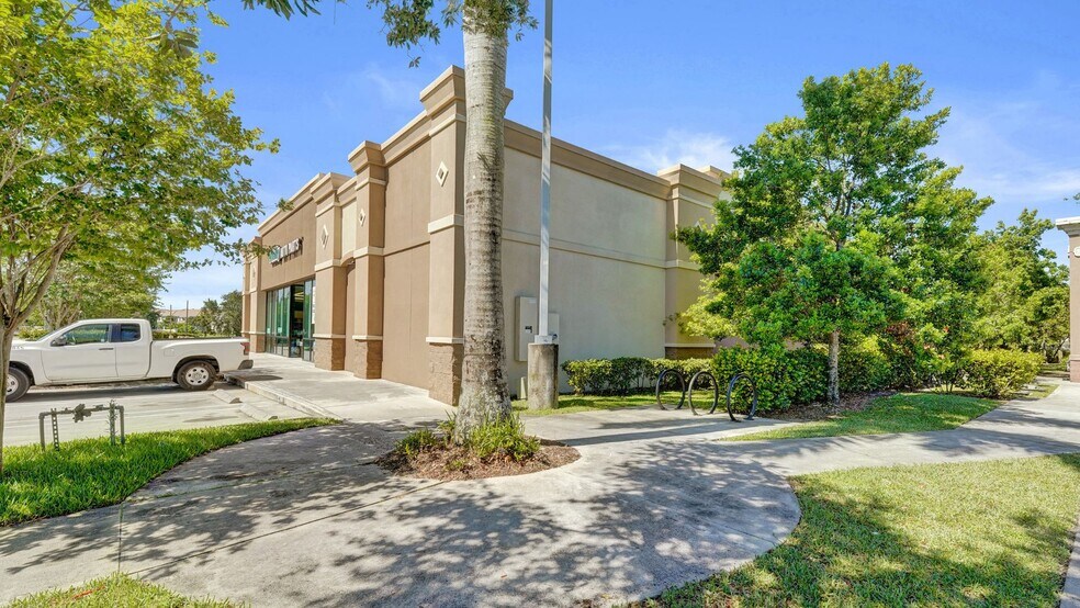 4100 N University Dr, Cooper City, FL à vendre - Photo du bâtiment - Image 3 de 8